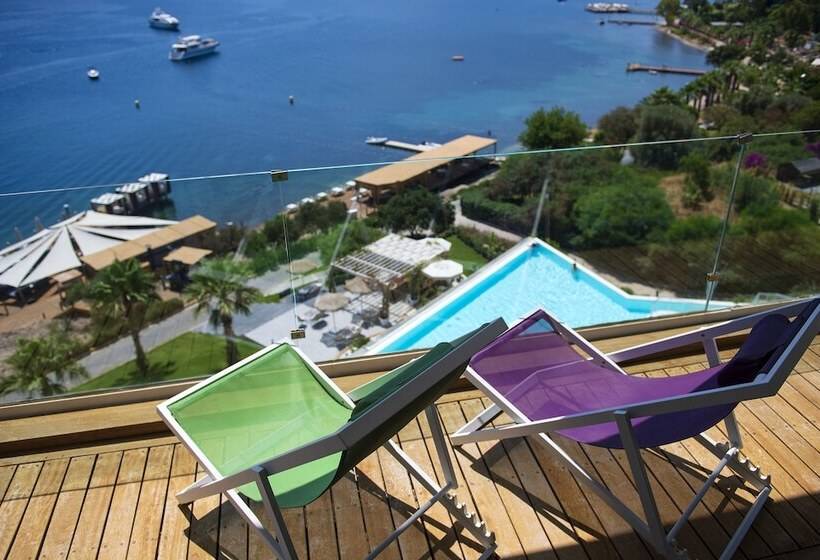 Люкс Вид на Море, Cape Bodrum Luxury Hotel & Beach