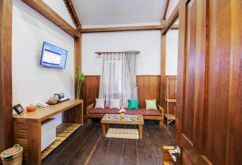 Family Suite, Maison Model D Angkor