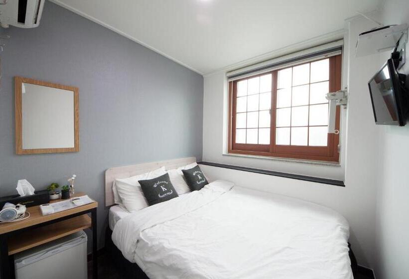 Quarto Economy, K Guesthouse Dongdaemun