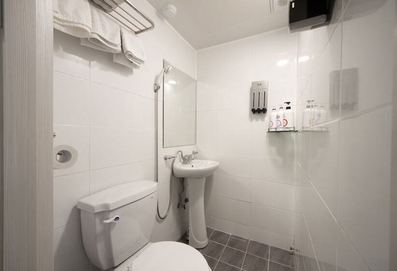 Quarto Triplo Estandar, K Guesthouse Dongdaemun