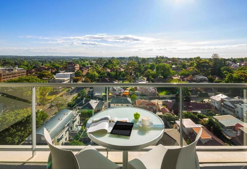 Студио Executive, Quest Chatswood