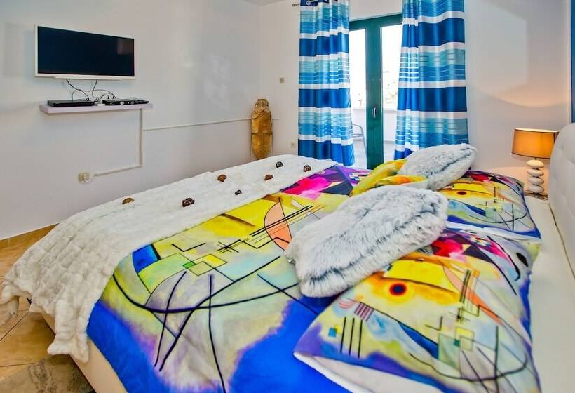 Студио Superior Вид на Море, Villa Softic