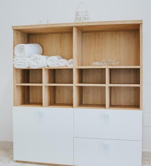 اتاق لوکس با وان آب گرم, B&b Nuovo Reale   Centro Storico