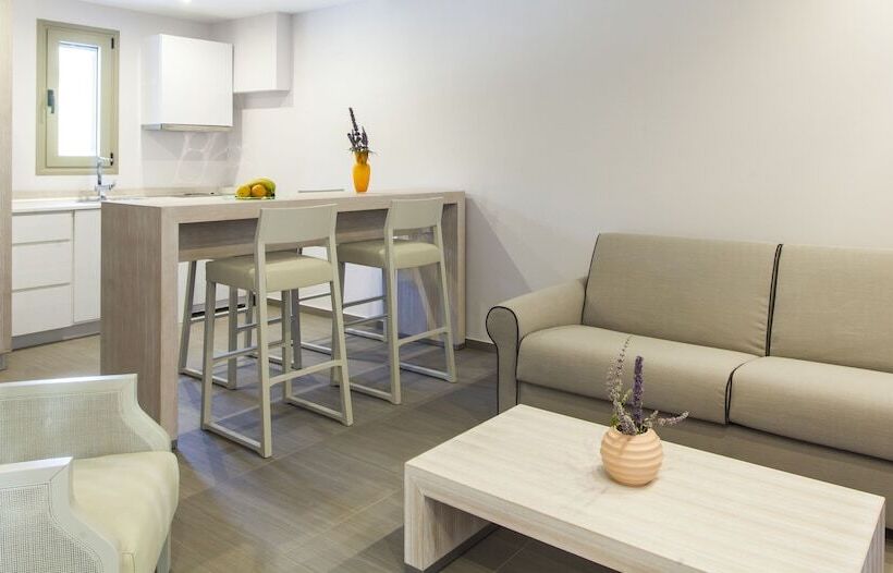 Люкс Вид на Сад, Aqua Oliva Resort