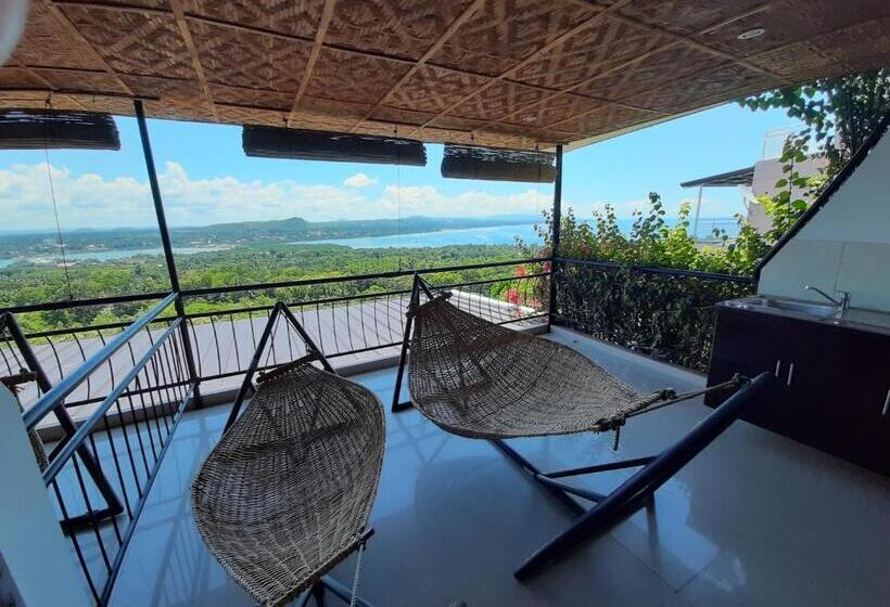 اتاق لوکس, Bohol Vantage Resort