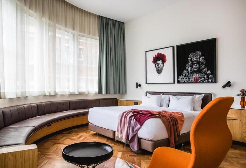 스위트, The Old Clare Hotel, Independent Collection By Evt
