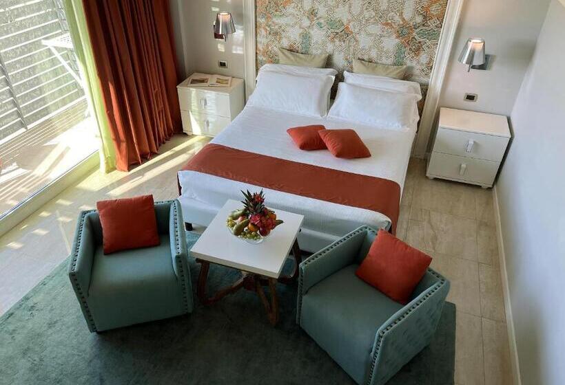 سوئیت با وان آب گرم, Wellness Spa Hotel Principe Fitalia