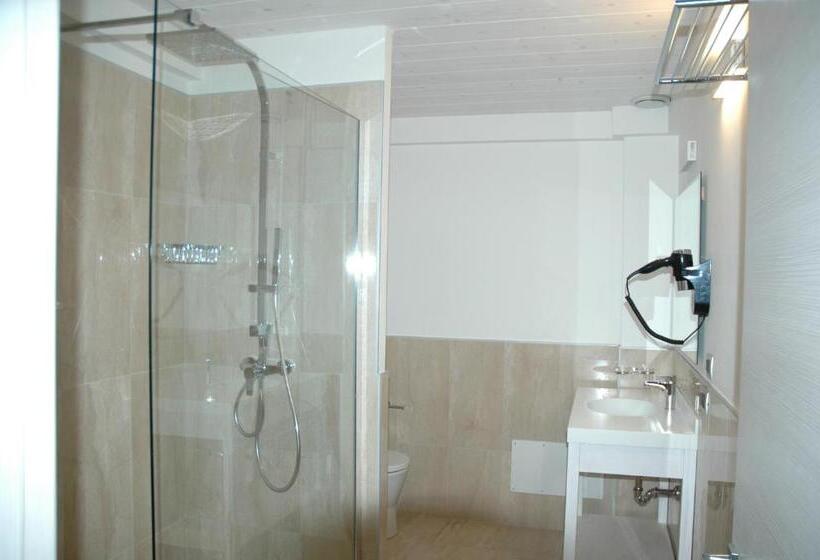 سوئیت با وان آب گرم, Wellness Spa Hotel Principe Fitalia
