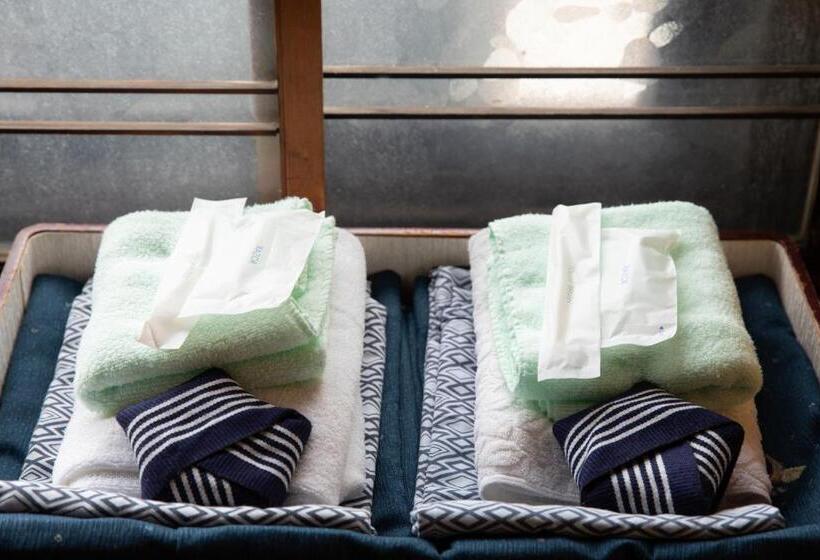 اتاق استاندارد سه تخته با سرویس بهداشتی مشترک, Daibutsu Ryokan