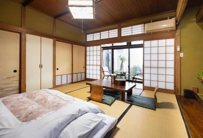 اتاق استاندارد یک تخته با سرویس بهداشتی مشترک, Daibutsu Ryokan