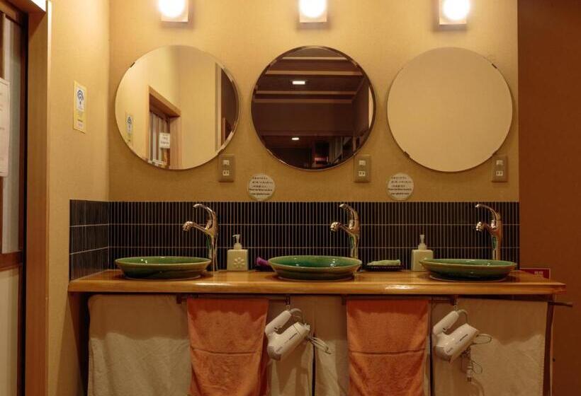 Семейный Номер Совместный Санузел, Gion Ryokan Qbeh