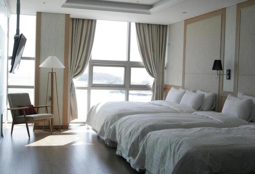Premium Family Room, Benikea Hotel Yeosu