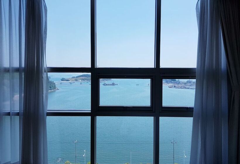 Premium Family Room, Benikea Hotel Yeosu