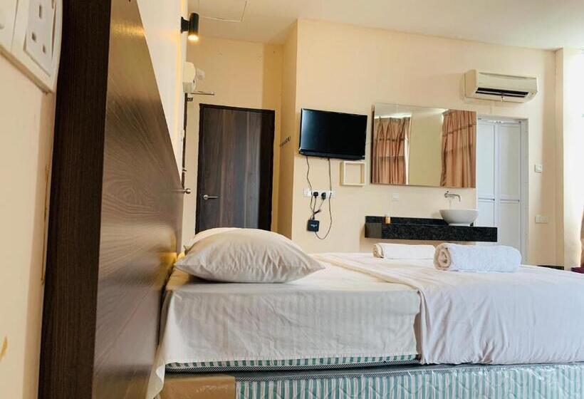 Номер Economy, Newtown Hotel Puchong