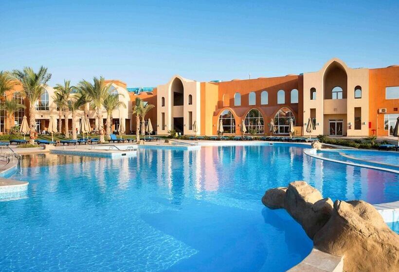 اتاق استاندارد با تخت دوبل, Novotel Marsa Alam Beach Resort