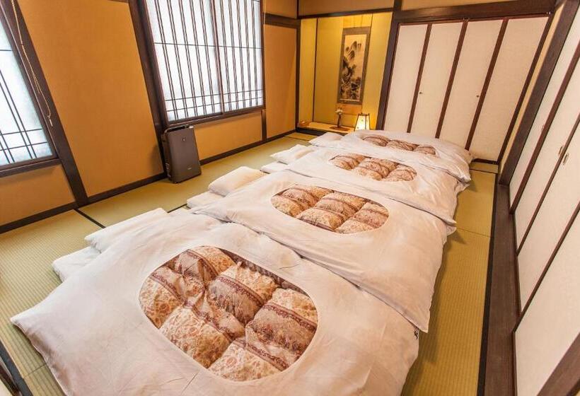 اتاق خانوادگی, Ryokan Asunaro