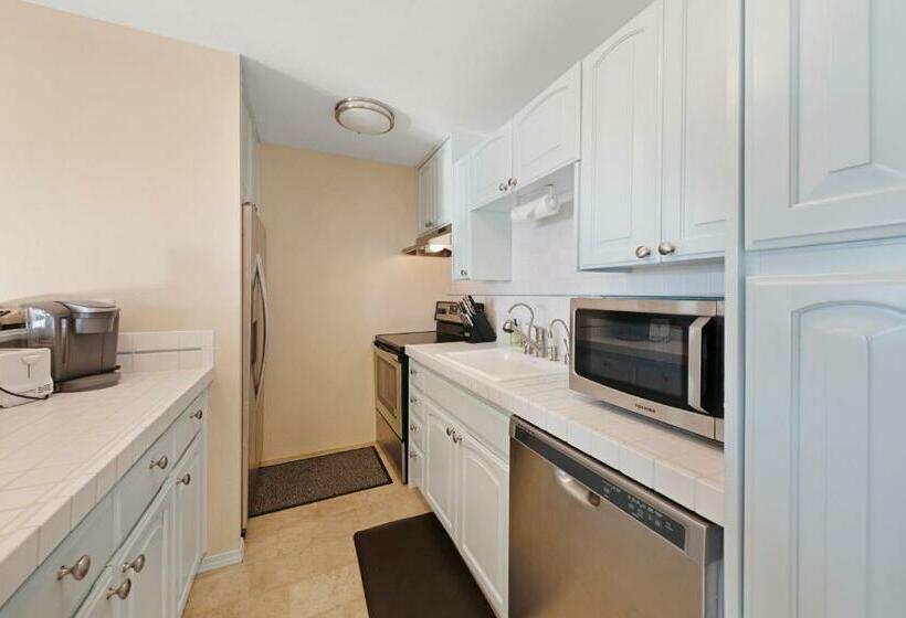 Апартаменты 2 Спальни, Embarcadero Bay View