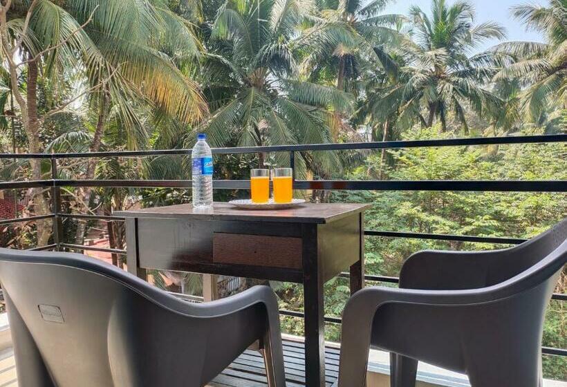 家庭间, Om Baga Residency Inn