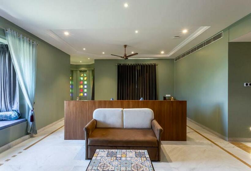 带阳台套房, Rawla Sagrun Kumbhalgarh