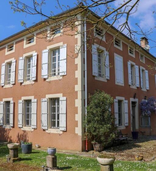 Номер Комфорт, Domaine De Marlas   Chambres D Hôtes