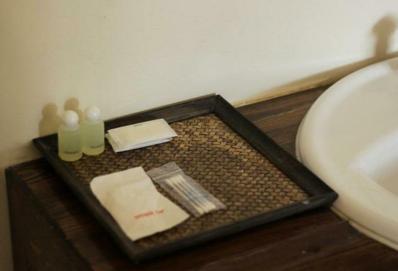 اتاق لوکس با چشم‌انداز دریا, Pattaya Paradise Beach Resort