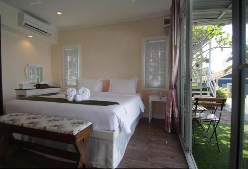 اتاق استاندارد با چشم‌انداز استخر, Pattaya Paradise Beach Resort