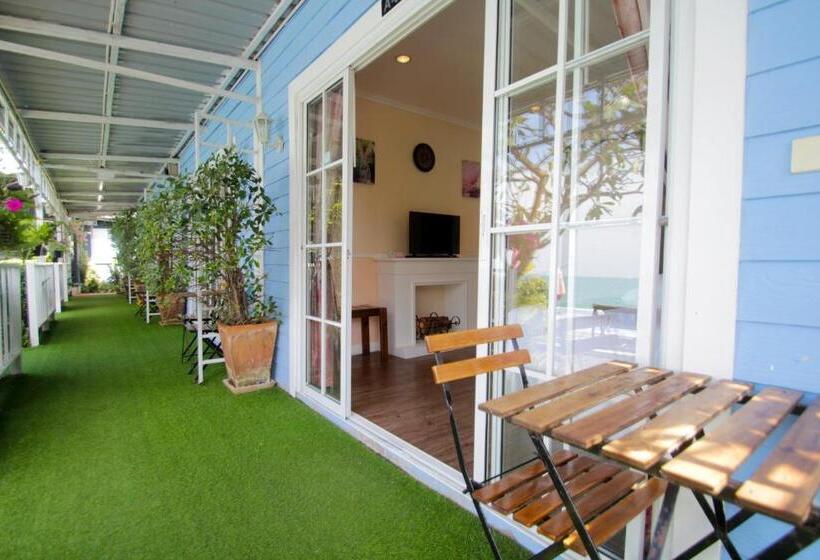 اتاق استاندارد با چشم‌انداز استخر, Pattaya Paradise Beach Resort