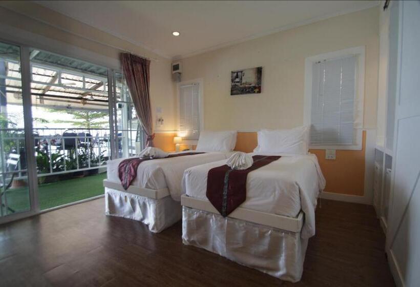 اتاق استاندارد با چشم‌انداز استخر, Pattaya Paradise Beach Resort