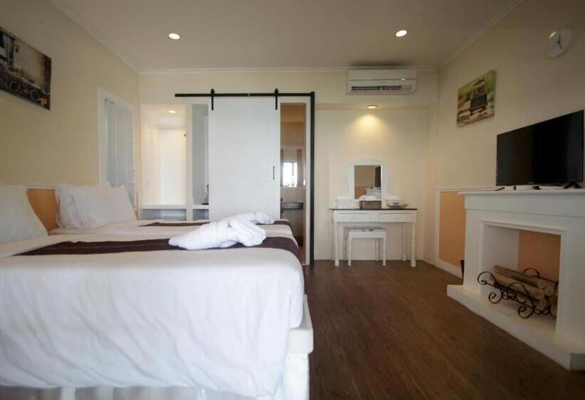 اتاق استاندارد با چشم‌انداز استخر, Pattaya Paradise Beach Resort