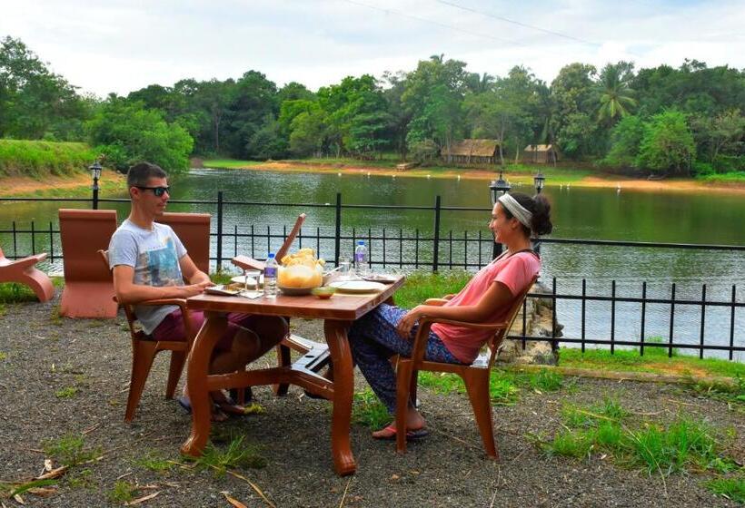 اتاق استاندارد با چشم‌انداز, Pelican Lake
