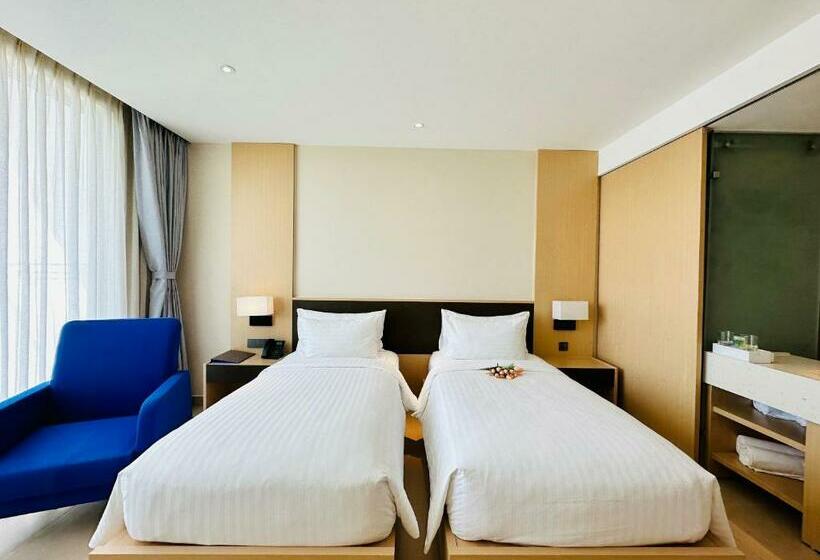 اتاق لوکس با چشم‌انداز دریا, The Sea View Cam Ranh Beach Resort