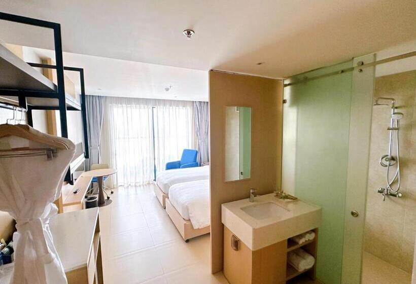 اتاق لوکس با چشم‌انداز دریا, The Sea View Cam Ranh Beach Resort
