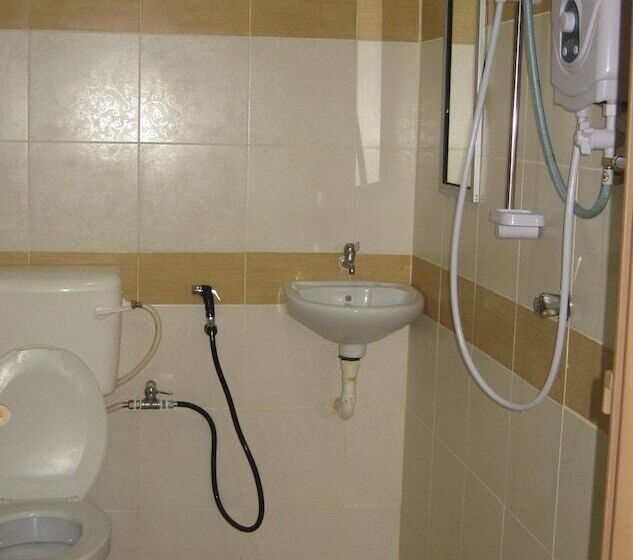 اتاق استاندارد, D'warung Motel