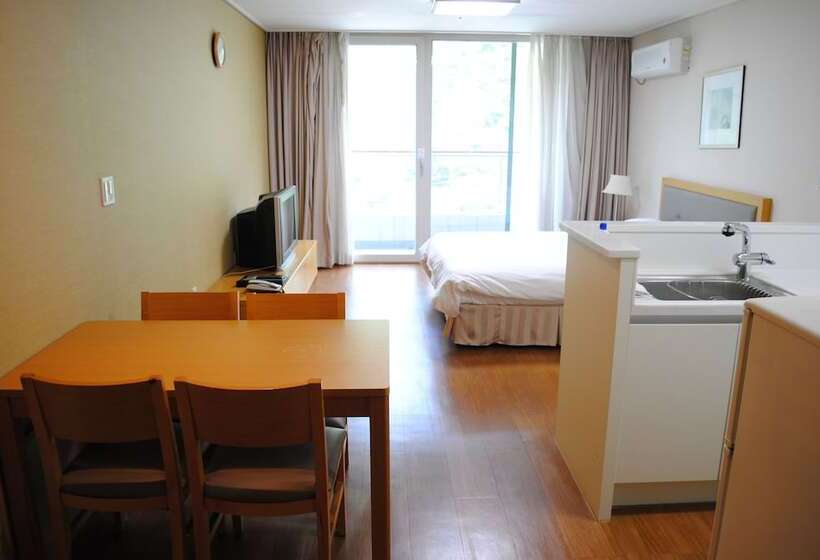 Номер Стандарт, Jeongseon Mayhills Resort