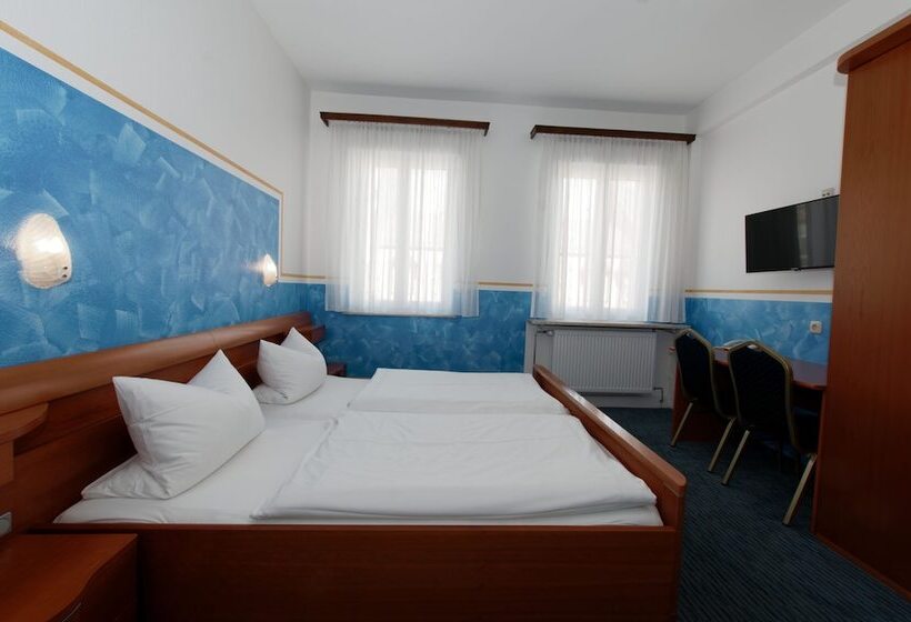 Номер Стандарт Трехместный, Privathotel Probst