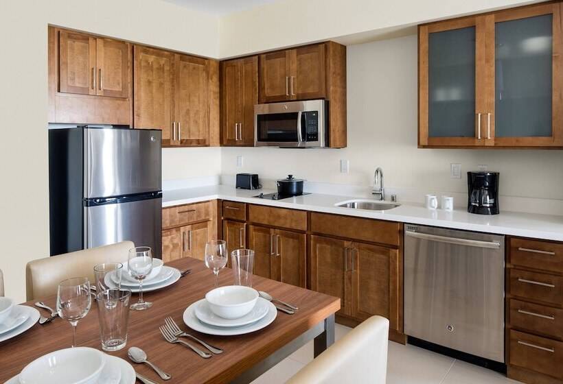 Люкс, Residence Inn By Marriott Maui Wailea