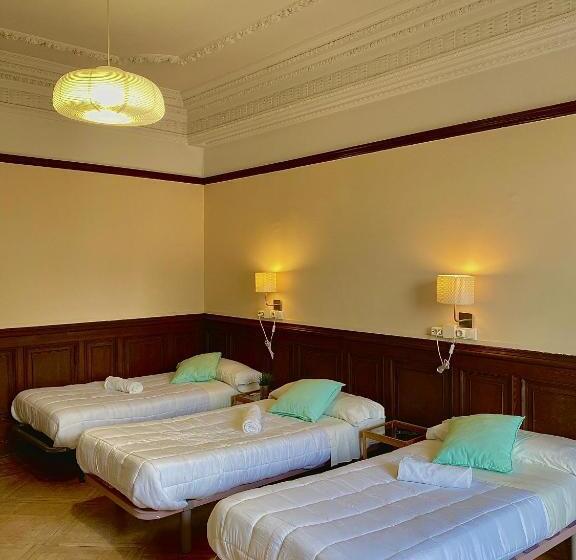 חדר סטנדרט לארבעה, Zentric Hostel