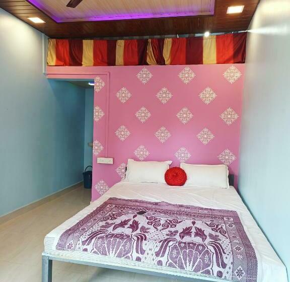 Номер Deluxe, Shree Nivas Home Stay