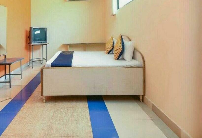 Трехместный Номер Классика, Oyo Flagship 81136 Renuka Lodging And Boarding