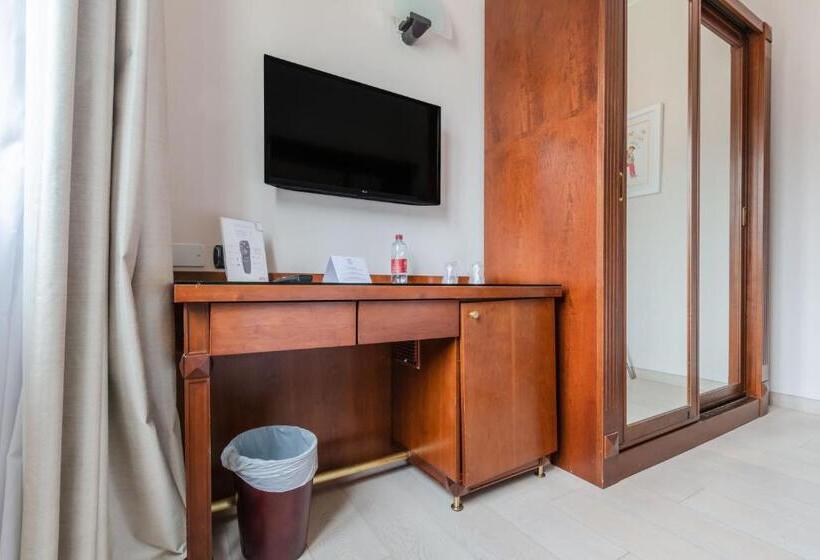 اتاق استاندارد, Hotiday Hotel Alassio