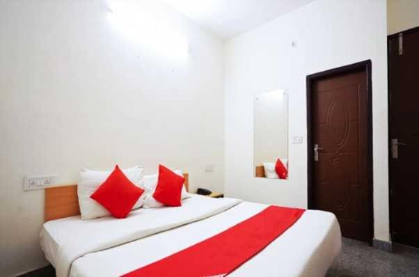 Quarto Triplo Clássico, Oyo Flagship 81093 Ps Palace