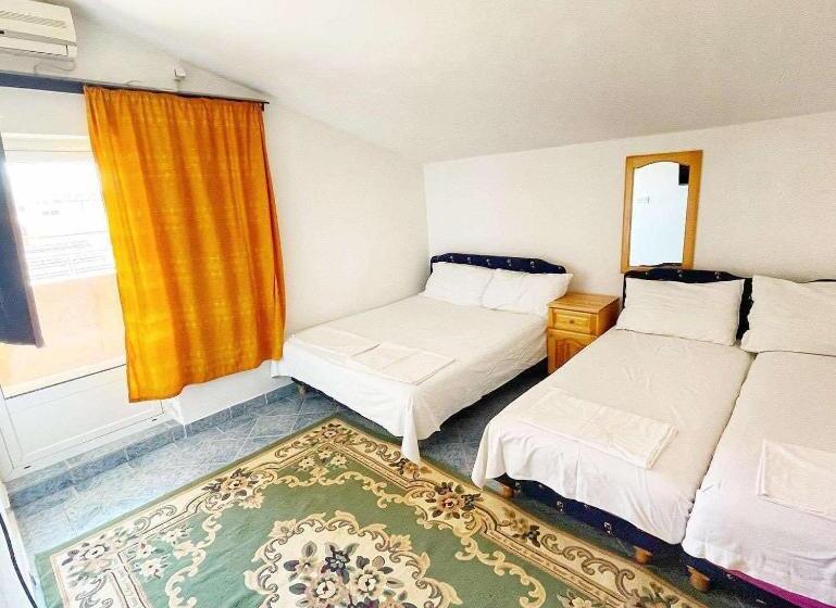 اتاق استاندارد چهار تخته, Apartments Zeneva