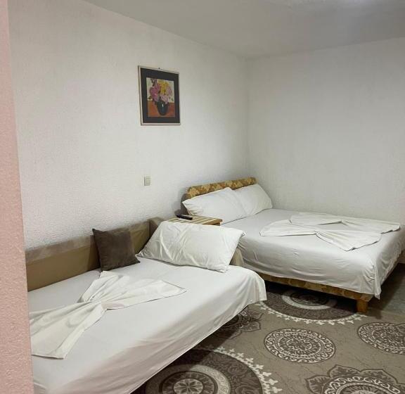 اتاق استاندارد چهار تخته, Apartments Zeneva