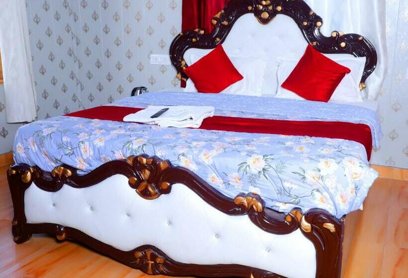 Номер Deluxe, O Krishna Manu Palace