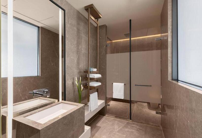 سوییت لوکس, Chongqing Marriott