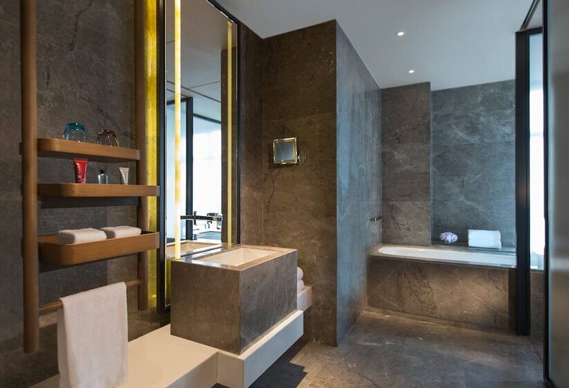 اتاق استاندارد با تخت دوبل, Chongqing Marriott