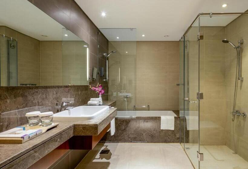 Номер Классика Кровать Кинг, Flora Al Barsha Hotel At The Mall