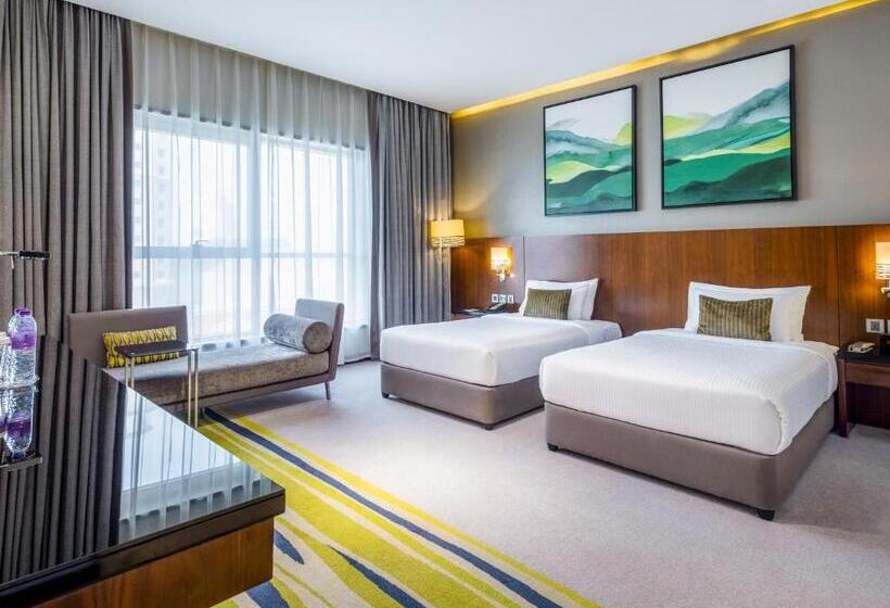 Номер Стандарт Смежный, Flora Al Barsha Hotel At The Mall