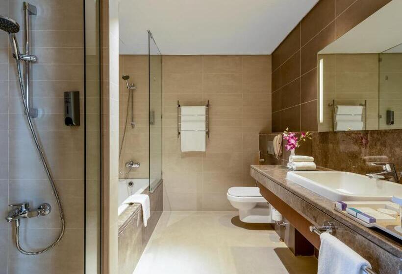Президентский Люкс, Flora Al Barsha Hotel At The Mall