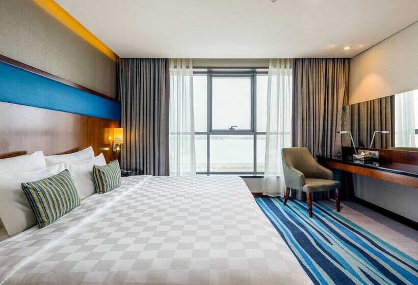 Люкс Deluxe 2 Спальни, Flora Al Barsha Hotel At The Mall